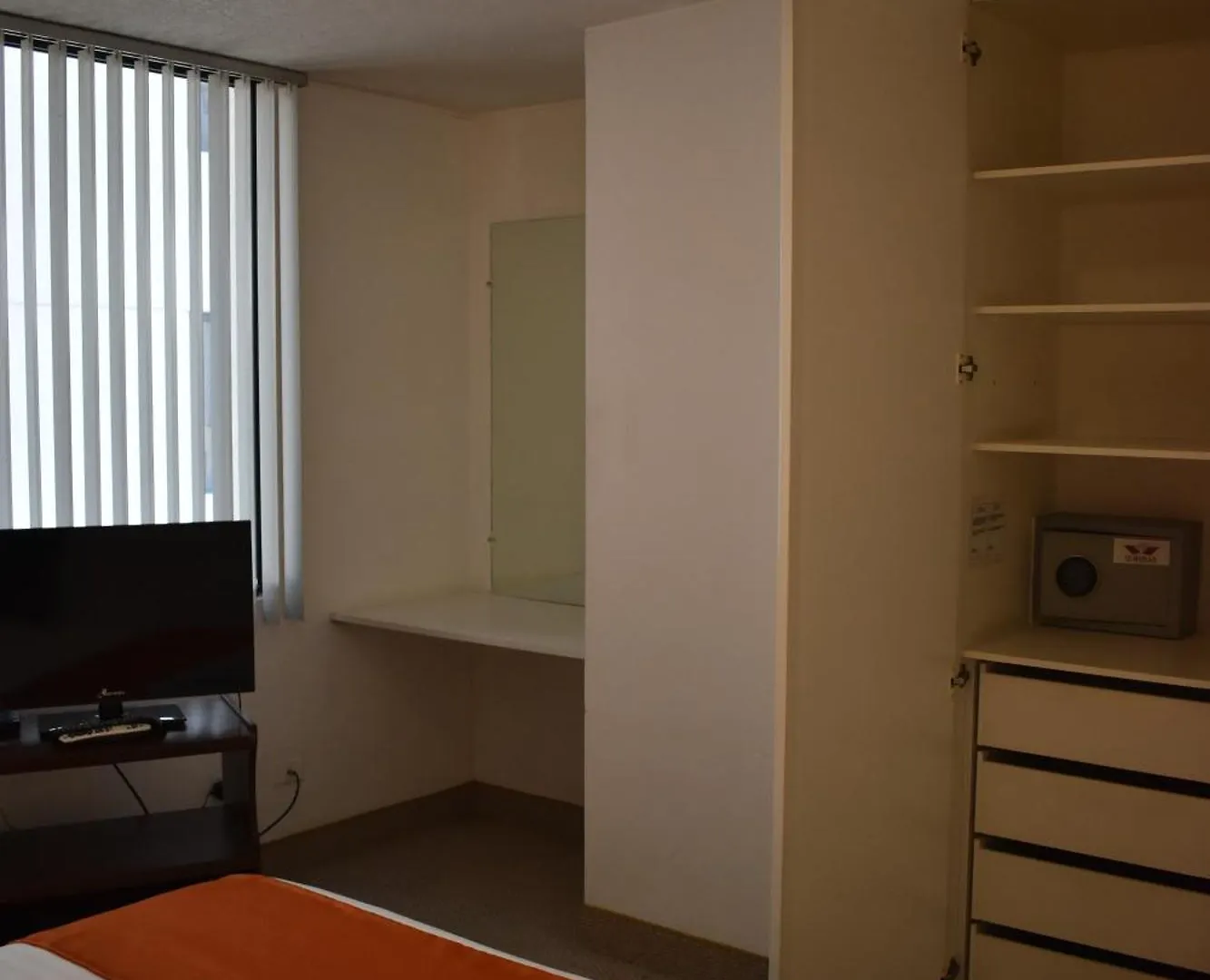 Walther Suites Quito Apartament