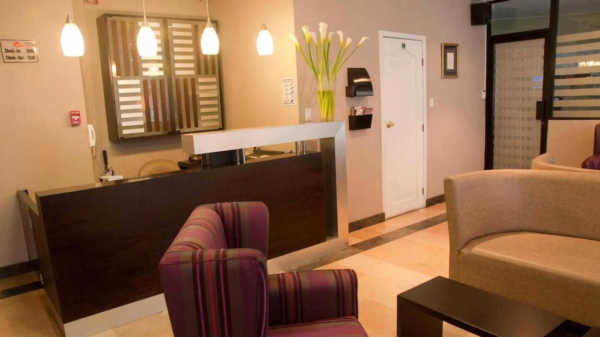Walther Suites 基多